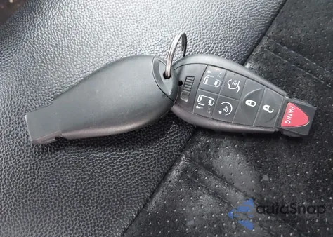 2016 Dodge Grand Caravan Sxt from USA, damaged, VIN 2C4RDGCG0GR102699